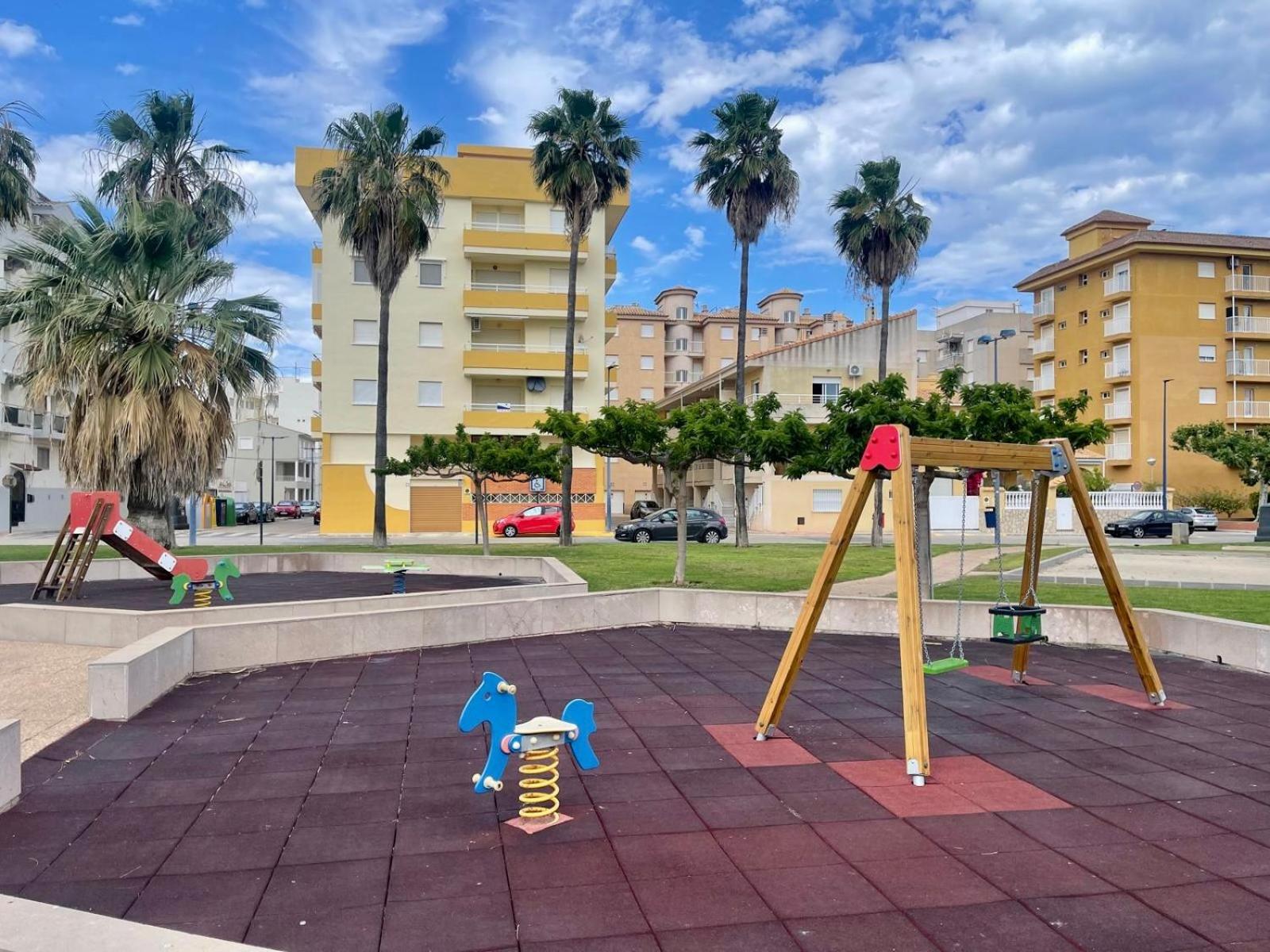 Playa De Miramar - 3 Min Walk To The Beach, Family-Friendly, Near Gandia Экстерьер фото